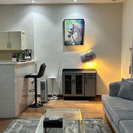 شقق فندقية بلمسات هادئة Al Ula Exterior photo